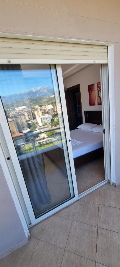 Luis Penthouse * Berat