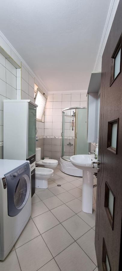 Luis Penthouse * Berat